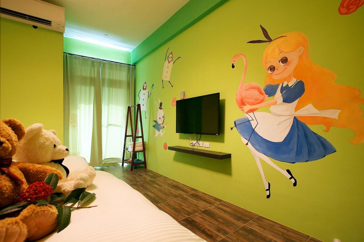 達樂斯電梯民宿dollars Bnb Taitung Exterior foto