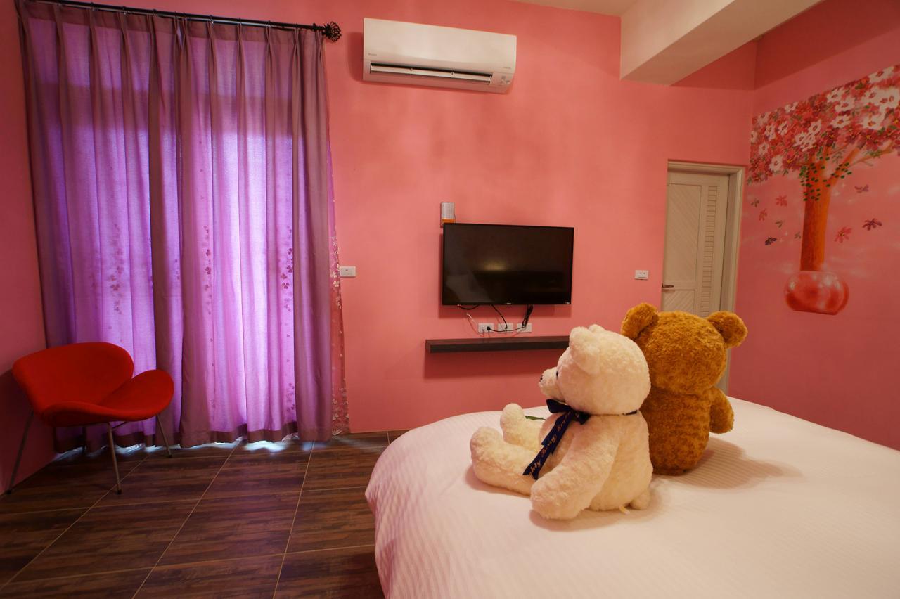 達樂斯電梯民宿dollars Bnb Taitung Exterior foto