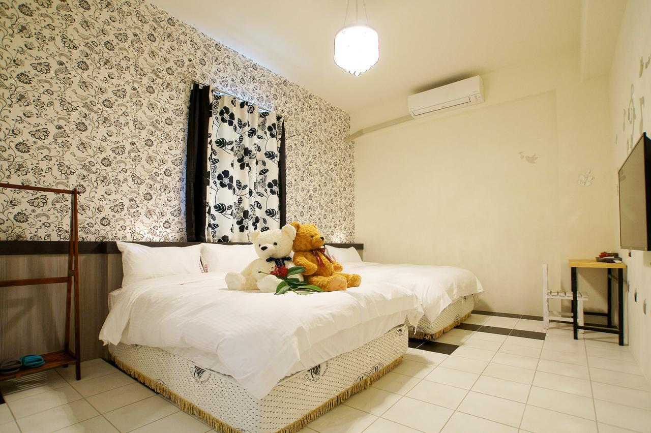 達樂斯電梯民宿dollars Bnb Taitung Exterior foto